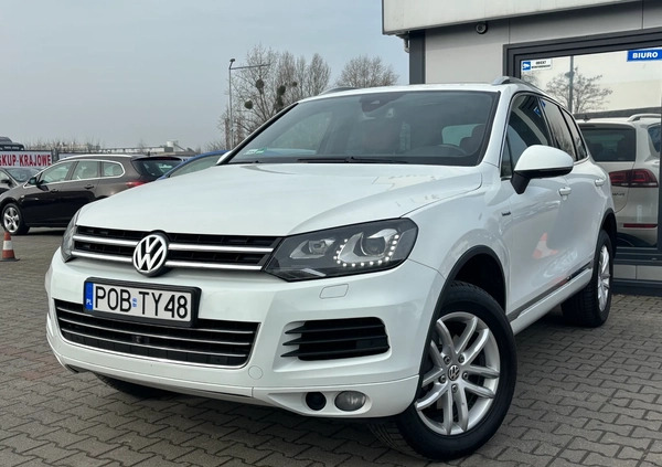 Volkswagen Touareg cena 82900 przebieg: 176495, rok produkcji 2013 z Czarna Białostocka małe 596